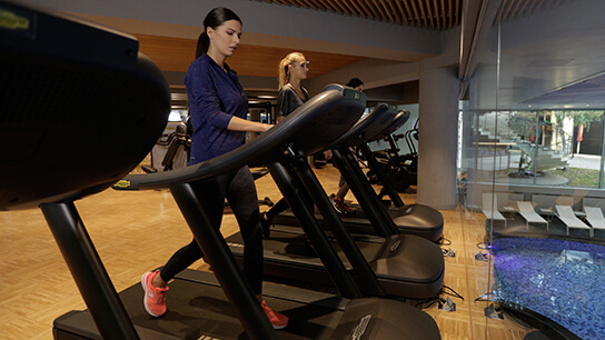 Sala de fitness de la ANA Wellness & SPA Crowne Plaza Bucuresti